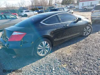 2010 Honda Accord Cpe LX-S with VIN 1HGCS1B33AA004867, listed as a IAAI auction lot 41542053 with 177,593 mi miles. Bid and sale history available at carsss.com. Image 4.