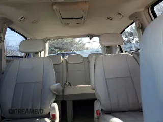 2009 Chrysler Town & Country Touring with VIN 2A8HR54XX9R675671, listed as a Copart auction lot 43807405 with 110,504 mi miles and Salvage Title. Bid and sale history available at DreamBid. Image 10.