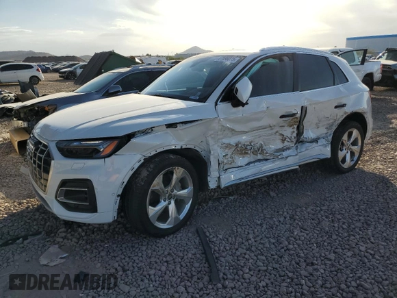 2021 Audi Q5 Prestige with VIN WA1CAAFY5M2038289, listed as a Copart auction lot 87696075 with 45,265 mi miles and Salvage Title. Bid and sale history available at carsss.com. Image 1.