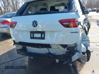 2022 Volkswagen Tiguan S with VIN 3VV0B7AX5NM042667, listed as a IAAI auction lot 41523101 with 41,724 mi miles and . Bid and sale history available at DreamBid. Image 18.