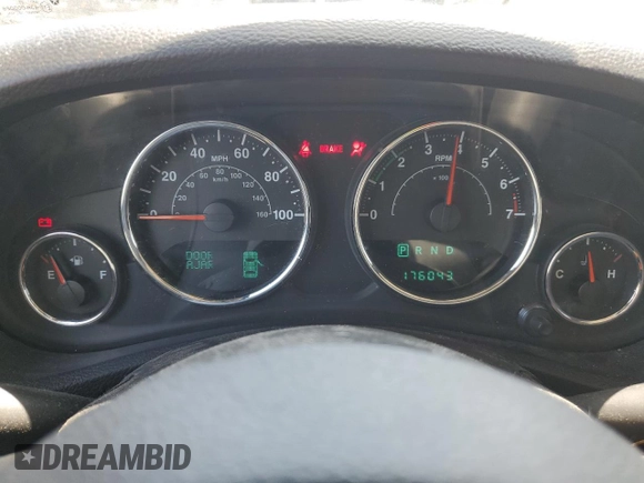 2014 Jeep Wrangler Unlimited Sport with VIN 1C4BJWDG1EL298161, listed as a Copart auction lot 61996735 with 176,043 mi miles and Salvage title. Bid and sale history available at DreamBid. Image 9.