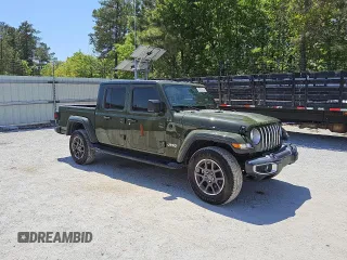 2021 Jeep Gladiator Overland z VIN 1C6HJTFG8ML554582, wystawiony jako Copart lot #50268395 z przebiegiem 78 738 mil mil oraz Czysty tytuł • Clean title. Historia ofert i sprzedaży dostępna na DreamBid. Obrazek 4.