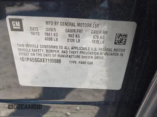 2014 Chevrolet Cruze LS z VIN 1G1PA5SGXE7195888, wystawiony jako IAAI lot #40807679 z przebiegiem 163 947 mil mil oraz . Historia ofert i sprzedaży dostępna na DreamBid. Obrazek 9.