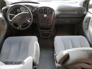 2004 Chrysler Town & Country EX with VIN 2C8GP74L94R576719, listed as a Copart auction lot 49922715 with 182,547 mi miles and Salvage Title. Bid and sale history available at carsss.com. Image 8.
