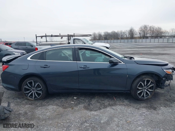 2020 Chevrolet Malibu RS with VIN 1G1ZG5ST8LF128732, listed as a IAAI auction lot 41272782 with 62,638 mi miles. Bid and sale history available at carsss.com. Image 12.