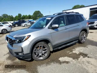 2022 Honda Passport EX-L z VIN 5FNYF7H59NB003482, wystawiony jako Copart lot #55460425 z przebiegiem 32 321 mil mil oraz Szkody całkowita. Historia ofert i sprzedaży dostępna na DreamBid. Obrazek 1.