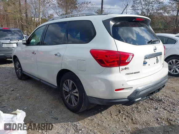 2017 Nissan Pathfinder SV z VIN 5N1DR2MN9HC656258, wystawiony jako IAAI lot #41010118 z przebiegiem 154 944 mil mil oraz . Historia ofert i sprzedaży dostępna na DreamBid. Obrazek 3.