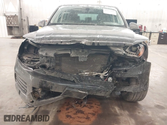 2012 Volkswagen Touareg Sport with VIN WVGEF9BP8CD009511, listed as a IAAI auction lot 41457989 with 87,325 mi miles and . Bid and sale history available at DreamBid. Image 6.