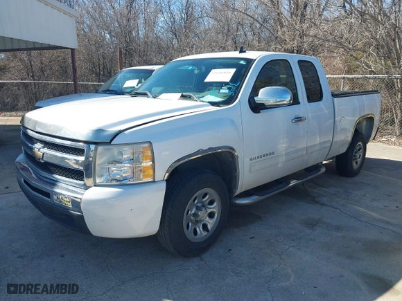 2011 Chevrolet Silverado 1500 LS with VIN 1GCRCREA1BZ189230, listed as a IAAI auction lot 41656816 with 77,022 mi miles. Bid and sale history available at carsss.com. Image 17.