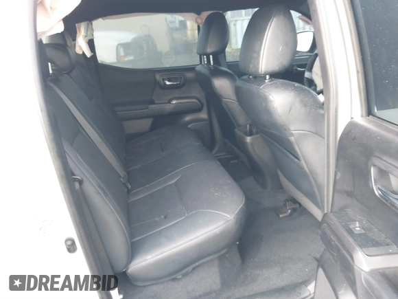 2021 Toyota Tacoma SR z VIN 3TMCZ5AN2MM426723, wystawiony jako IAAI lot #41604033 z przebiegiem 46 522 mil mil oraz . Historia ofert i sprzedaży dostępna na DreamBid. Obrazek 8.