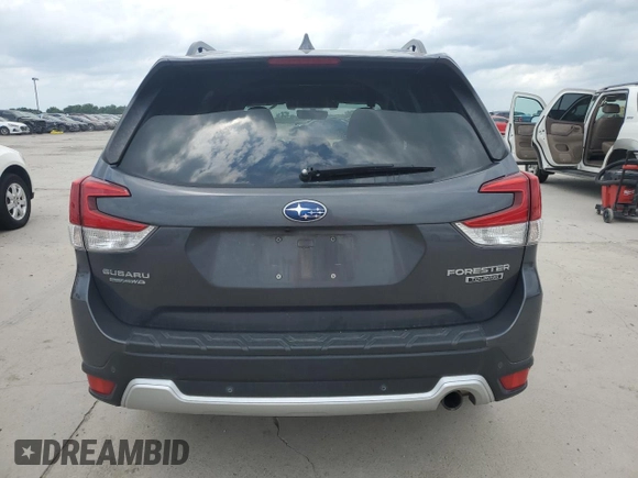 2020 Subaru Forester Touring with VIN JF2SKAXC0LH601960, listed as a Copart auction lot 54745795 with 92,525 mi miles and Clean title. Bid and sale history available at DreamBid. Image 6.