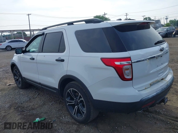 2013 Ford Explorer with VIN 1FM5K7B86DGA91859, listed as a IAAI auction lot 42708893 with 212,989 mi miles and . Bid and sale history available at DreamBid. Image 3.