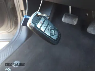 2021 Ford Expedition Limited с VIN 1FMJU1KT7MEA26105, выставлен на аукционе IAAI как лот 41346770 с пробегом 85 510 миль миль и . История ставок и продаж доступна на DreamBid. Изображение 11.