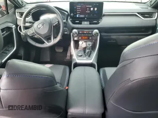2023 Toyota RAV4 Hybrid XSE z VIN JTME6RFV5PJ035603, wystawiony jako Copart lot #58802745 z przebiegiem 22 750 mil mil oraz Szkoda całkowita • Salvage title. Historia ofert i sprzedaży dostępna na DreamBid. Obrazek 8.