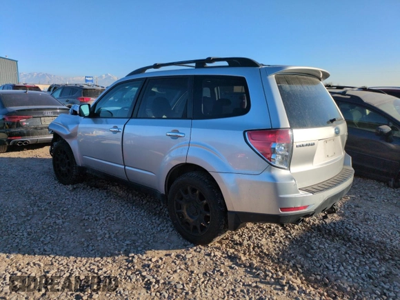 2009 Subaru Forester с VIN JF2SH65639H701911, выставлен на аукционе Copart как лот 43030675 с пробегом 149 321 миль миль и Списание • Salvage title. История ставок и продаж доступна на DreamBid. Изображение 2.