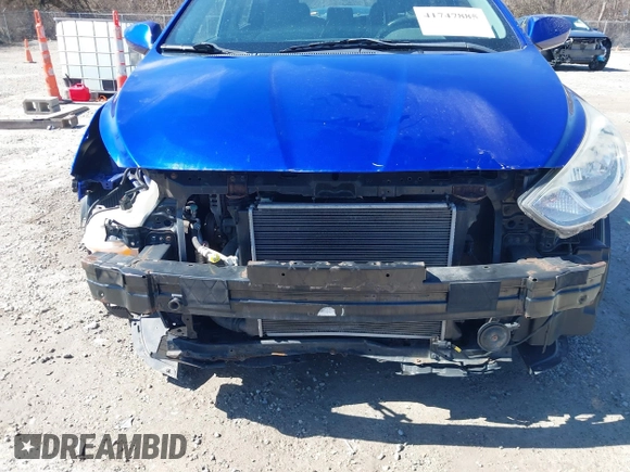 2014 Hyundai Accent GLS with VIN KMHCT4AE6EU643213, listed as a IAAI auction lot 41747885 with 116,324 mi miles and . Bid and sale history available at carsss.com. Image 6.