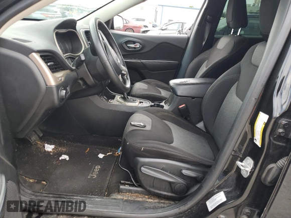 2015 Jeep Cherokee Sport with VIN 1C4PJLAB7FW517637, listed as a Copart auction lot 61385945 with 158,956 mi miles and Salvage title. Bid and sale history available at DreamBid. Image 7.