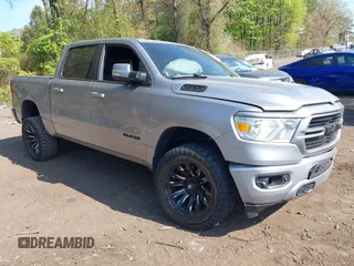 2019 Ram 1500 Big Horn z VIN 1C6SRFFT6KN733556, wystawiony jako IAAI lot #42151868 z przebiegiem 54 222 mil mil oraz . Historia ofert i sprzedaży dostępna na DreamBid. Obrazek 1.
