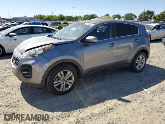 2017 Kia Sportage LX z VIN KNDPMCAC9H7159793, wystawiony jako Copart lot #56603345 z przebiegiem 157 860 mil mil oraz Szkoda całkowita • Salvage title. Historia ofert i sprzedaży dostępna na DreamBid. Obrazek 1.