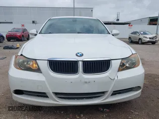 2008 BMW 3 Series 328i with VIN WBAVA37518NL53526, listed as a IAAI auction lot 41956298 with 208,586 mi miles and . Bid and sale history available at DreamBid. Image 12.