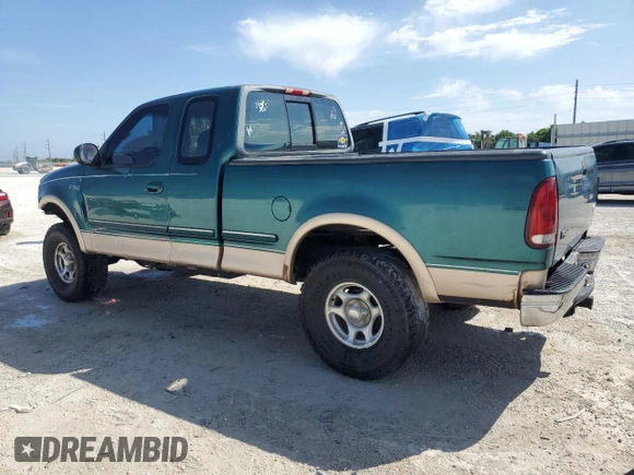1997 Ford F-150 XL with VIN 1FTDX1861VKB19764, listed as a Copart auction lot 50773885 with 231,005 mi miles and Salvage Title. Bid and sale history available at carsss.com. Image 2.