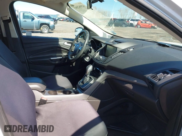 2014 Ford Escape SE with VIN 1FMCU0GX6EUA20379, listed as a IAAI auction lot 42082363 with 129,059 mi miles. Bid and sale history available at carsss.com. Image 5.