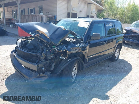 2016 Jeep Patriot Sport with VIN 1C4NJPBA5GD670258, listed as a IAAI auction lot 41979791 with 129,284 mi miles and . Bid and sale history available at carsss.com. Image 2.