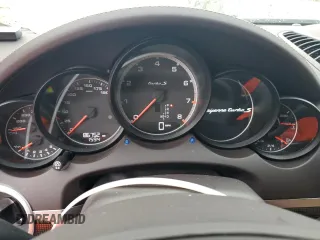 2014 Porsche Cayenne Turbo z VIN WP1AC2A24ELA87297, wystawiony jako Copart lot #80336514 z przebiegiem 86 752 mil mil oraz Szkoda całkowita • Salvage title. Historia ofert i sprzedaży dostępna na DreamBid. Obrazek 9.