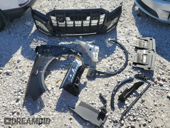 2020 Audi SQ7 z VIN WA1VWAF74LD012965, wystawiony jako Copart lot #64634414 z przebiegiem 67 166 mil mil oraz Szkoda całkowita • Salvage title. Historia ofert i sprzedaży dostępna na DreamBid. Obrazek 13.