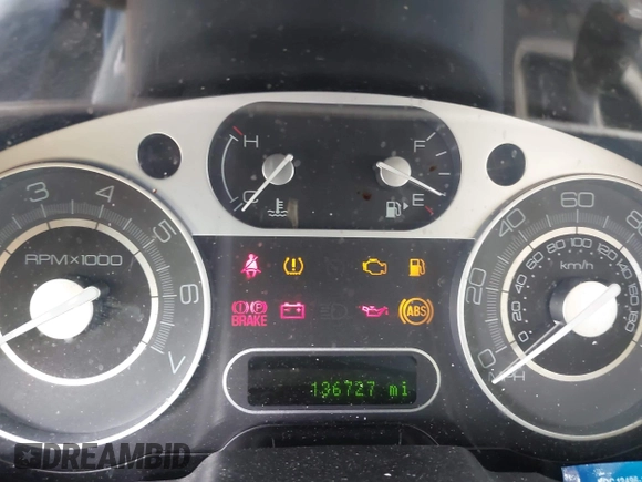 2008 Mercury Sable Premier z VIN 1MEHM42W18G604352, wystawiony jako IAAI lot #42172425 z przebiegiem 136 727 mil mil oraz . Historia ofert i sprzedaży dostępna na DreamBid. Obrazek 7.