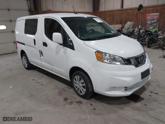 2020 Nissan NV200 Compact Cargo SV with VIN 3N6CM0KN1LK697408, listed as a IAAI auction lot 41950866 with 63,919 mi miles. Bid and sale history available at carsss.com. Image 1.