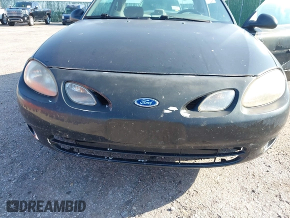 1998 Ford Escort with VIN 3FALP1137WR131609, listed as a IAAI auction lot 42770538 with 142,194 mi miles and . Bid and sale history available at DreamBid. Image 6.