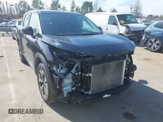 2022 Nissan Rogue SV with VIN 5N1BT3BBXNC692754, listed as a IAAI auction lot 41617335 with 50,740 mi miles. Bid and sale history available at carsss.com. Image 1.