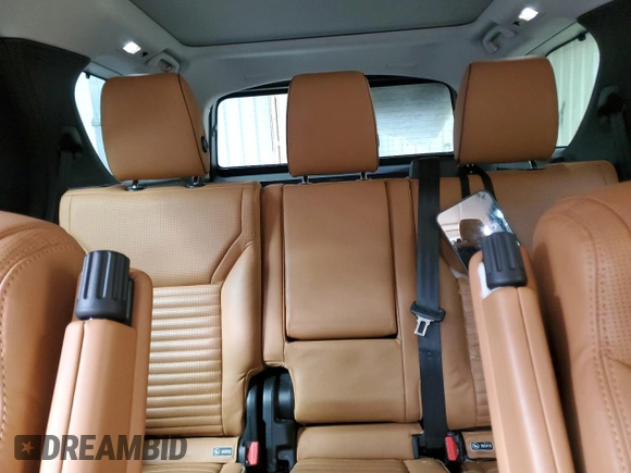 2018 Land Rover Discovery HSE with VIN SALRR2RV8JA059180, listed as a Copart auction lot 51841115 with 105,904 mi miles and Clean Title. Bid and sale history available at DreamBid. Image 10.