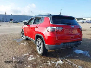 2019 Jeep Compass Limited with VIN 3C4NJCCB1KT638104, listed as a IAAI auction lot 41499495 with 56,270 mi miles. Bid and sale history available at carsss.com. Image 3.