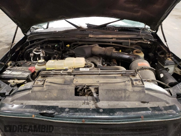 2003 Ford Excursion Limited z VIN 1FMNU43S93EA16294, wystawiony jako Copart lot #86100534 z przebiegiem 162 057 mil mil oraz Szkoda całkowita • Salvage title. Historia ofert i sprzedaży dostępna na DreamBid. Obrazek 13.