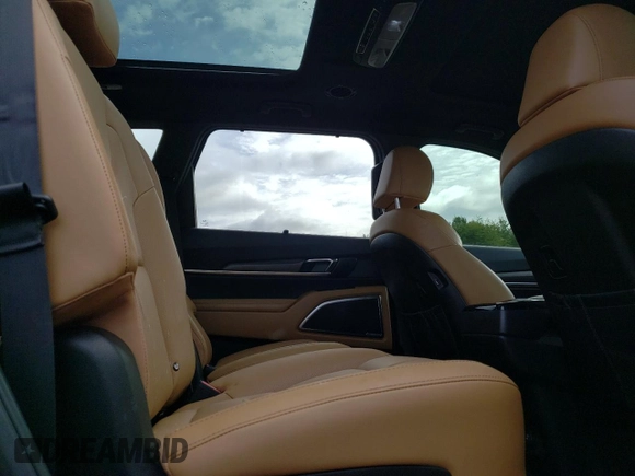 2022 Kia Telluride SX with VIN 5XYP5DHCXNG324600, listed as a Copart auction lot 63943025 with 37,174 mi miles and Salvage title. Bid and sale history available at DreamBid. Image 11.