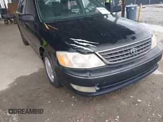 2003 Toyota Avalon XL z VIN 4T1BF28B33U291465, wystawiony jako IAAI lot #42482001 z przebiegiem 203 028 mil mil oraz . Historia ofert i sprzedaży dostępna na DreamBid. Obrazek 6.