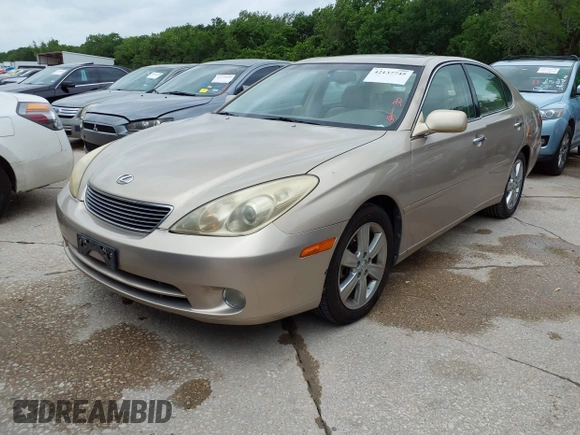 2005 Lexus ES 330 with VIN JTHBA30G855068642, listed as a IAAI auction lot 42137745 with 145,471 mi miles. Bid and sale history available at carsss.com. Image 2.