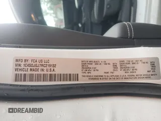 2024 Dodge Durango SRT 392 Plus z VIN 1C4SDJGJ7RC219132, wystawiony jako Copart lot #58584655 z przebiegiem 4 200 mil mil oraz Szkoda całkowita • Salvage title. Historia ofert i sprzedaży dostępna na DreamBid. Obrazek 14.
