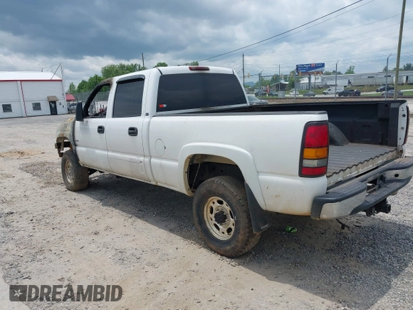 2006 GMC Sierra 2500HD SL with VIN 1GTHK23D26F227168, listed as a IAAI auction lot 42296827 with Not provided miles and . Bid and sale history available at DreamBid. Image 3.