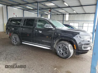 2024 Jeep Wagoneer Series II z VIN 1C4SJSBP6RS181618, wystawiony jako Copart lot #45352565 z przebiegiem 12 061 mil mil oraz Czysty tytuł • Clean title. Historia ofert i sprzedaży dostępna na DreamBid. Obrazek 4.