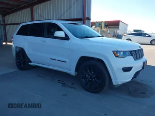 2020 Jeep Grand Cherokee Laredo E z VIN 1C4RJFAG9LC208058, wystawiony jako IAAI lot #41430233 z przebiegiem 60 300 mil mil oraz . Historia ofert i sprzedaży dostępna na DreamBid. Obrazek 1.