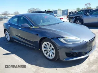 2017 Tesla Model S 100D with VIN 5YJSA1E20HF198503, listed as a IAAI auction lot 41843782 with 77,281 mi miles. Bid and sale history available at carsss.com. Image 1.