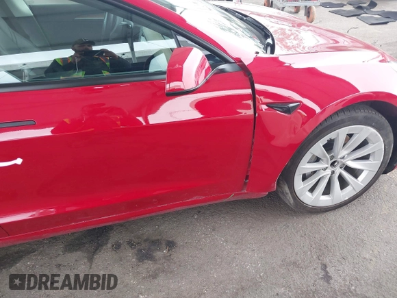 2022 Tesla Model 3 with VIN 5YJ3E1EA8NF177409, listed as a IAAI auction lot 41740718 with 25,557 mi miles. Bid and sale history available at carsss.com. Image 6.