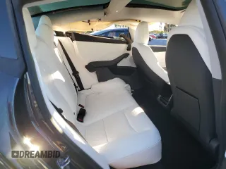 2025 Tesla Model 3 Long Range with VIN 5YJ3E1EA4SF887547, listed as a Copart auction lot 85526184 with 2,506 mi miles and Salvage title. Bid and sale history available at DreamBid. Image 11.