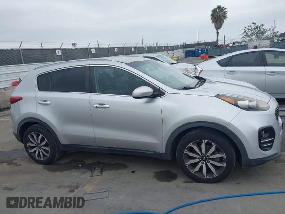 2017 Kia Sportage EX with VIN KNDPN3ACXH7085538, listed as a IAAI auction lot 42586950 with 199,746 mi miles and . Bid and sale history available at DreamBid. Image 13.
