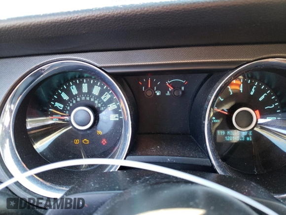 2014 Ford Mustang V6 with VIN 1ZVBP8EM6E5310711, listed as a Copart auction lot 46659955 with 120,145 mi miles and Salvage title. Bid and sale history available at DreamBid. Image 9.
