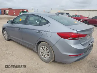 2017 Hyundai Elantra SE z VIN 5NPD74LF7HH150206, wystawiony jako IAAI lot #42382856 z przebiegiem 133 240 mil mil oraz . Historia ofert i sprzedaży dostępna na DreamBid. Obrazek 3.