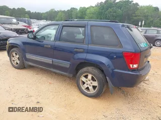 2005 Jeep Grand Cherokee Laredo with VIN 1J4GS48K45C510826, listed as a IAAI auction lot 42100641 with 250,717 mi miles and . Bid and sale history available at DreamBid. Image 3.